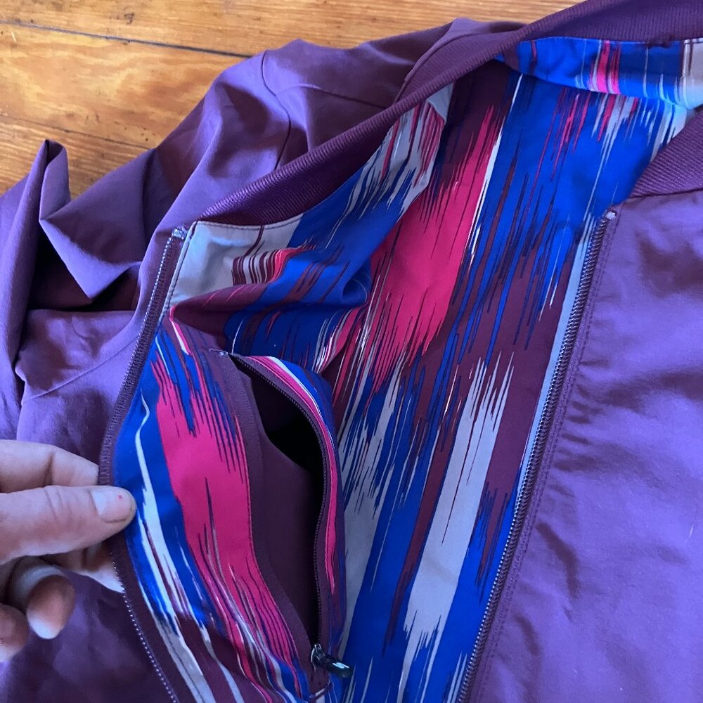 Skechers Performance Reversible Bomber Jacket - XS Purple / Print - Picture 3 of 11